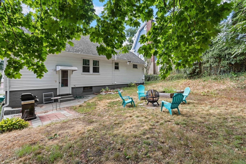 16 Sutcliffe Road Lynn, MA 01904 - Photo 32 of 34 Gallery Image 32