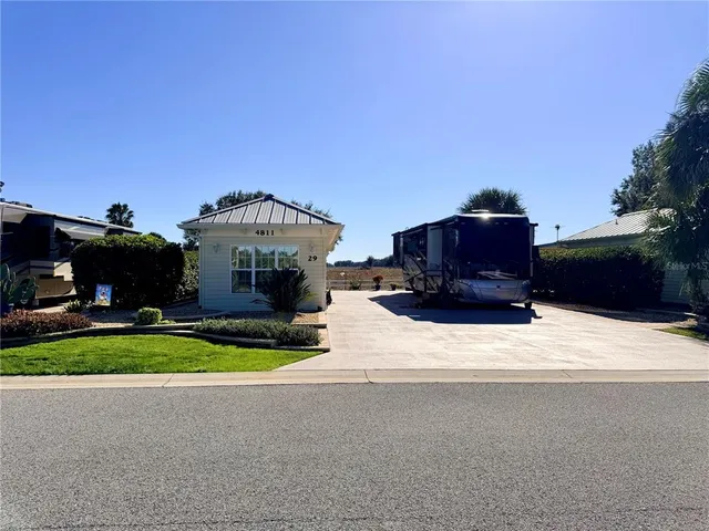 $199,900 | 4811 Southeast 94th Avenue, Webster, FL 33597