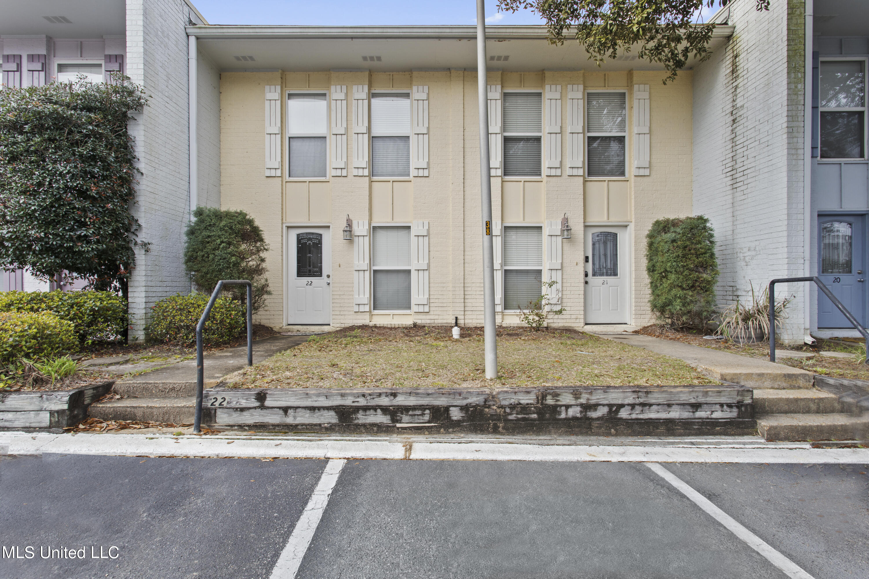3230 Cumberland Road, Unit 21 Ocean Springs, MS 39564 - Photo 1 of 1 Unit 21 Oak Glen Marina Condo