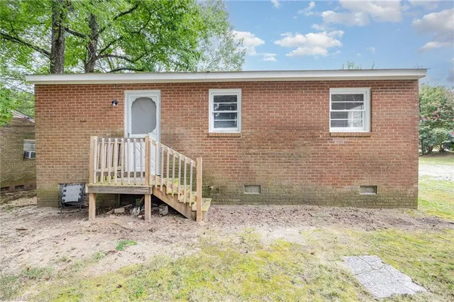 $295,000 | 306 Avery Avenue, High Point, NC 27265