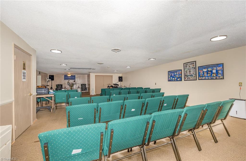 306 Avery Avenue High Point, NC 27265 - Photo 23 of 36