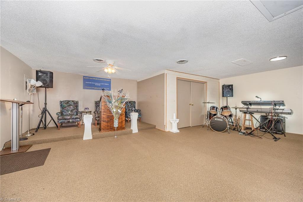 306 Avery Avenue High Point, NC 27265 - Photo 27 of 36