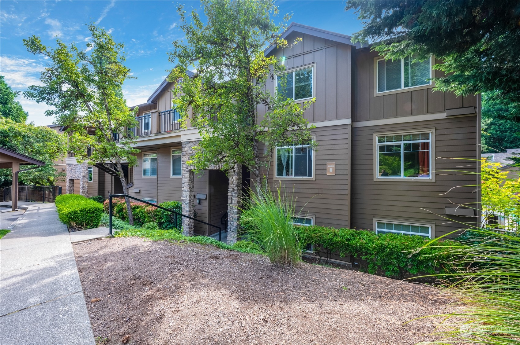 18930 Bothell Everett Highway, Unit H103 Bothell, WA 98012 - Photo 15 of 15