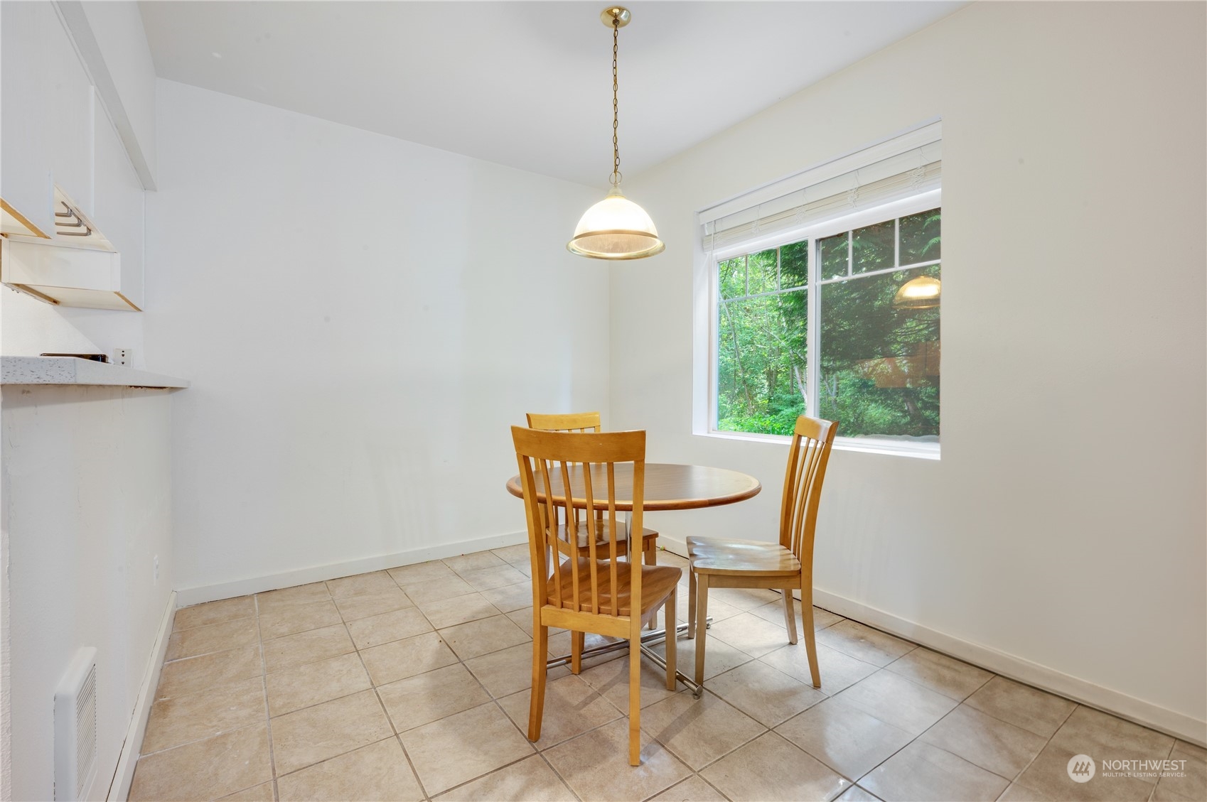 18930 Bothell Everett Highway, Unit H103 Bothell, WA 98012 - Photo 4 of 15