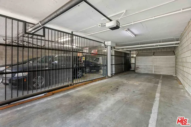 $454,000 | 19009 Sherman Way, Unit 22, Reseda, CA 91335