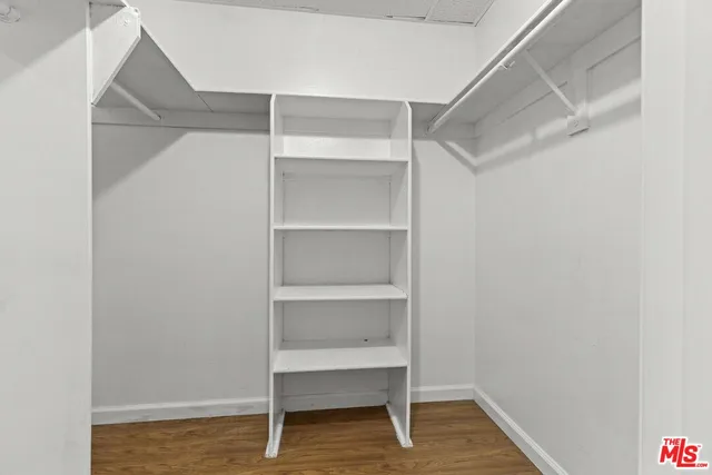 $454,000 | 19009 Sherman Way, Unit 22, Reseda, CA 91335