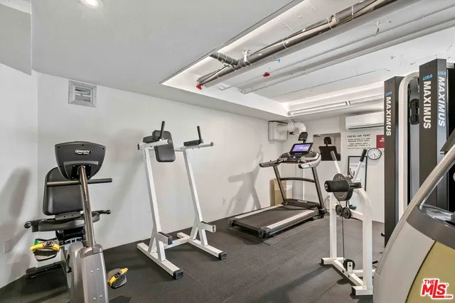 $454,000 | 19009 Sherman Way, Unit 22, Reseda, CA 91335