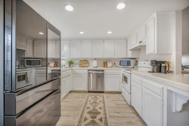 $450,000 | 9286 North Archie Avenue, Fresno, CA 93720