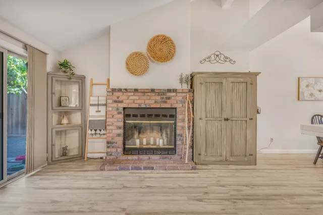 $450,000 | 9286 North Archie Avenue, Fresno, CA 93720