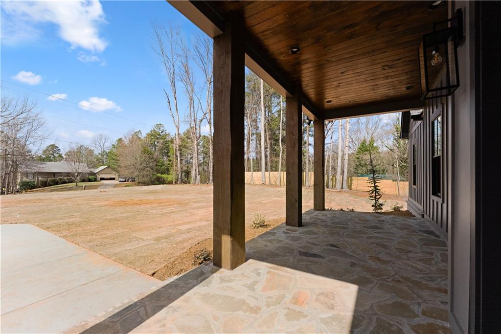 3255 Tanners Mill Road Gainesville, GA 30507 - Photo 12 of 67