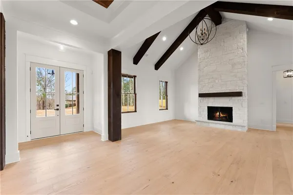 $995,000 | 3255 Tanners Mill Road, Gainesville, GA 30507