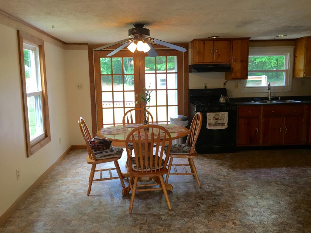 11 Island Road Candia, NH 03034 - Photo 4 of 15