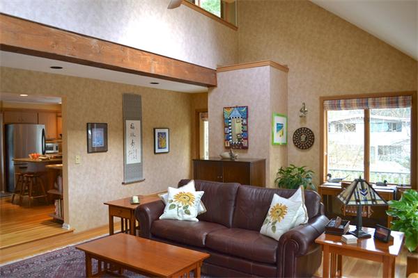 370 North Emerson Road Lexington, MA 02420 - Photo 6 of 30 a living room with furniture and a large window
