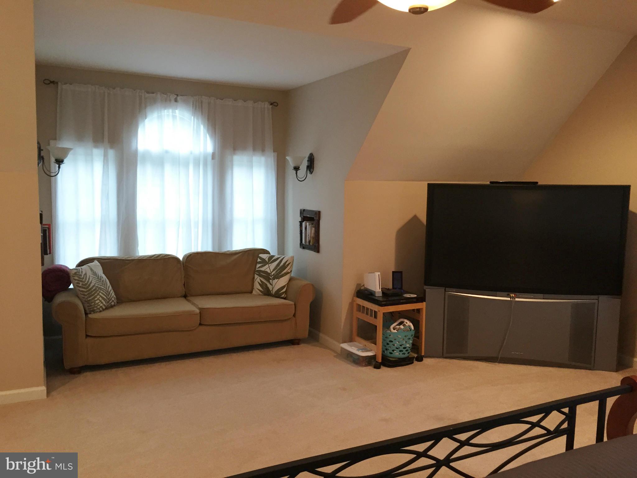 100 Frazier Road Warrenton, VA 20186 - Photo 15 of 30 Bedroom (Master)