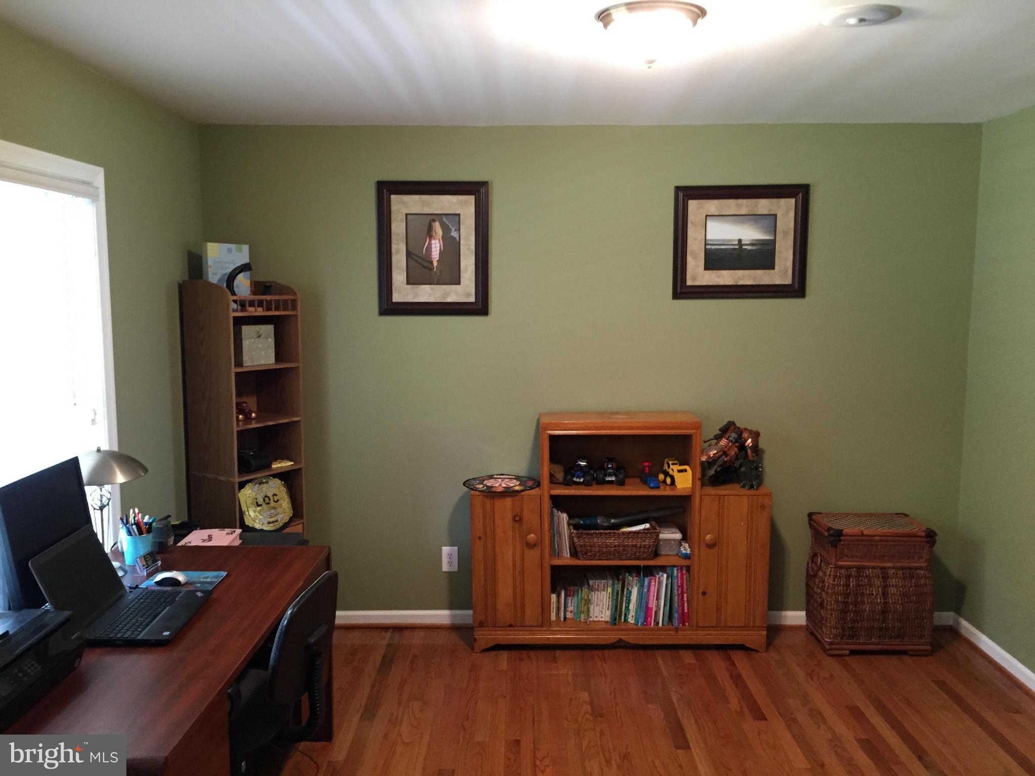 100 Frazier Road Warrenton, VA 20186 - Photo 9 of 30 Dining Room/Office/Playroom
