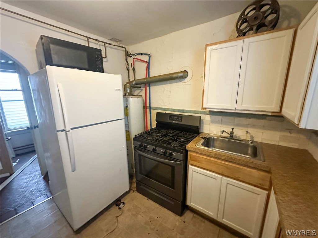 32 Custer Street Buffalo, NY 14214 - Photo 7 of 17