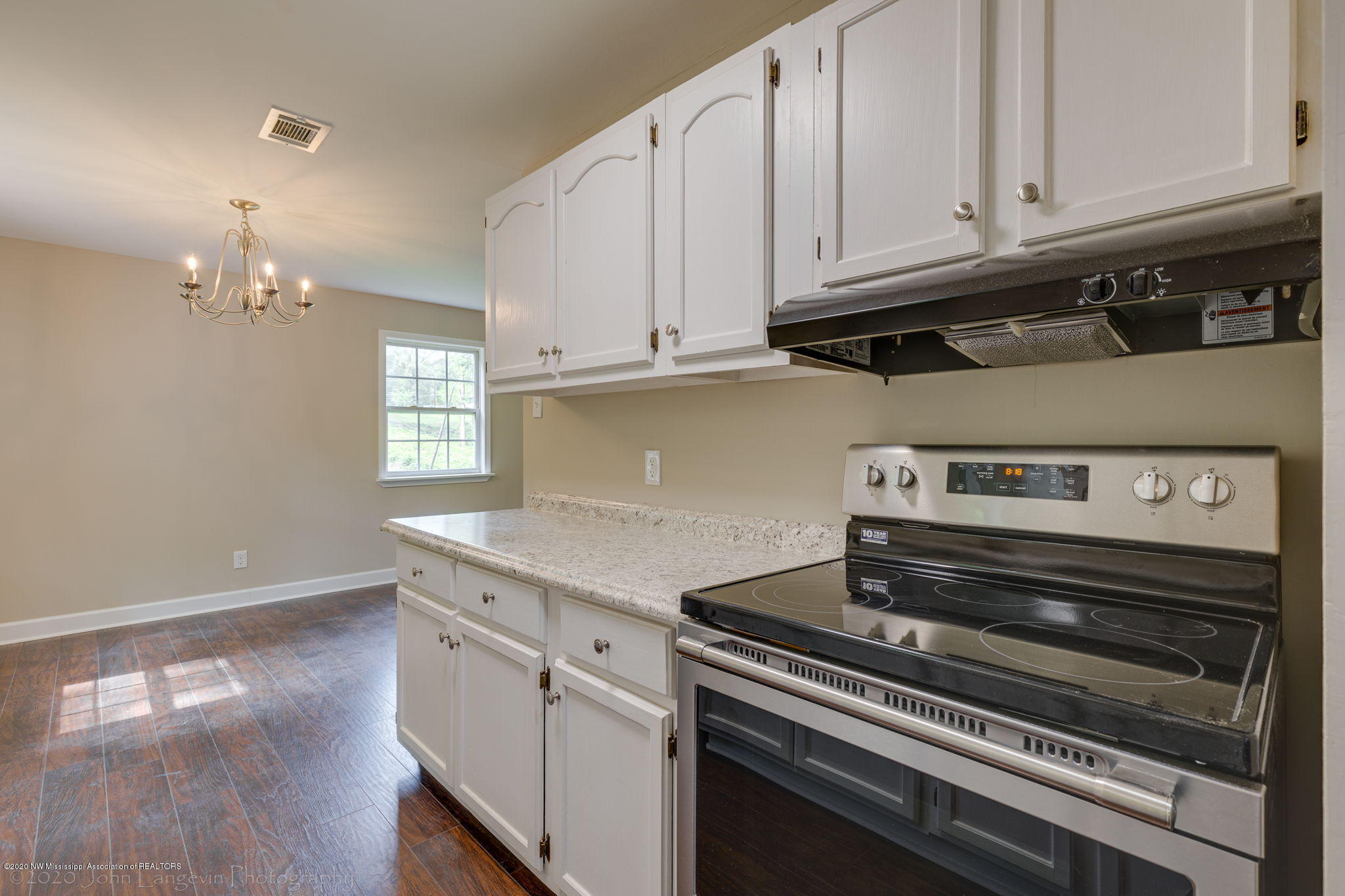 3536 High Road Hernando, MS 38632 - Photo 8 of 20 3536+High+Rd+Hernando-7-web-Kitchen