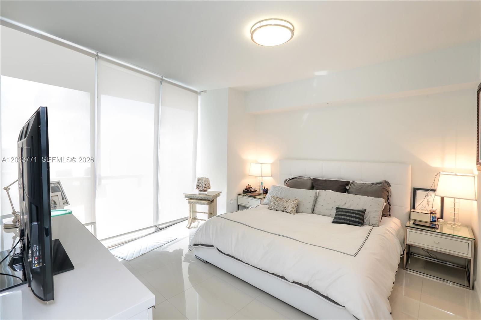 495 Brickell Avenue, Unit 4703 Miami, FL 33131 - Photo 6 of 10