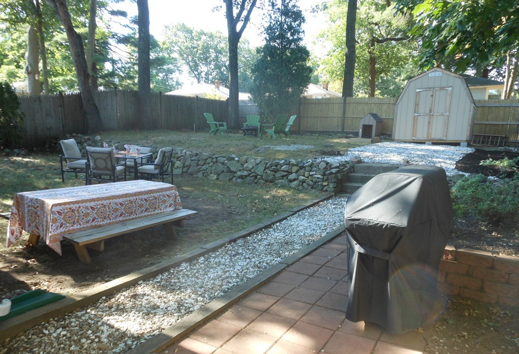 1364 Trapelo Road Waltham, MA 02451 - Photo 4 of 19