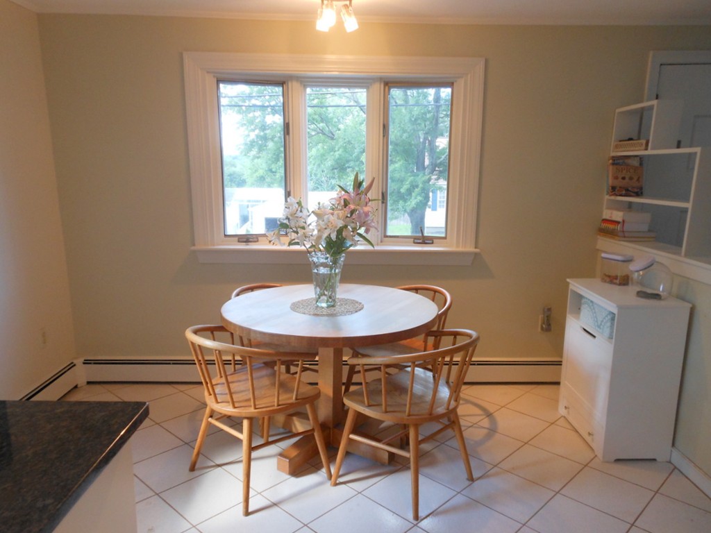 1364 Trapelo Road Waltham, MA 02451 - Photo 8 of 19