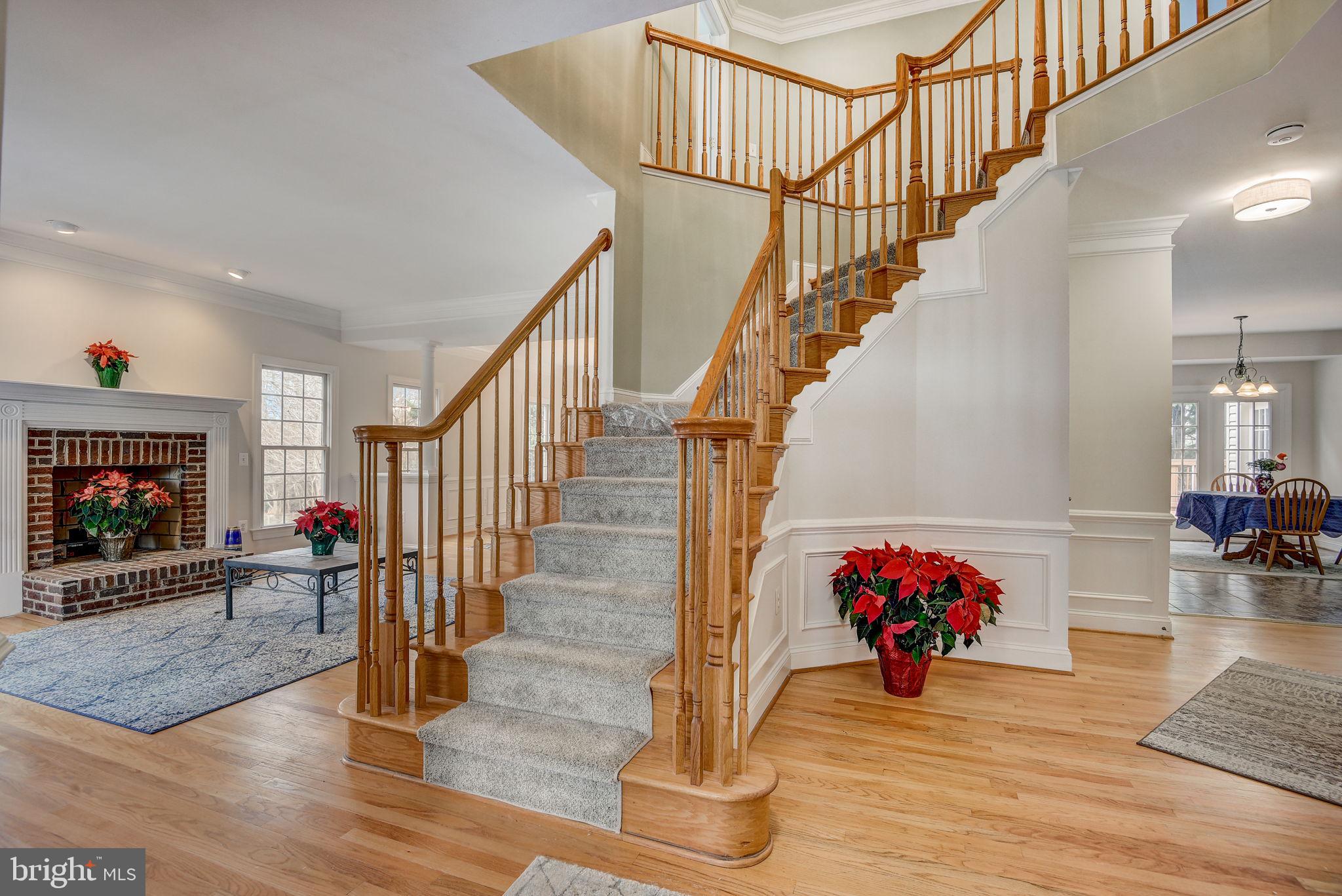 2835 Rifle Ridge Road Oakton, VA 22124 - Photo 4 of 58