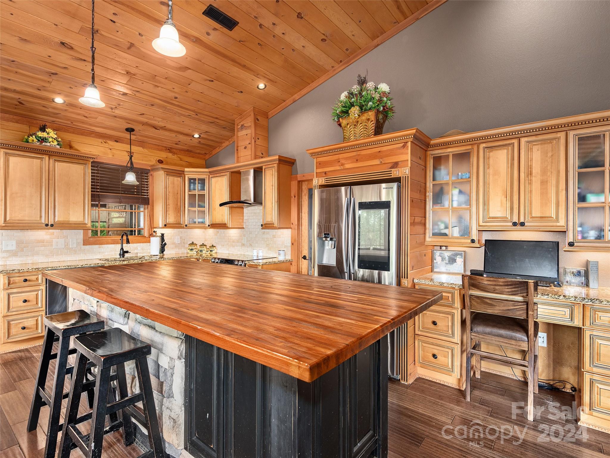 178 Ladderback Ridge Waynesville, NC 28785 - Photo 13 of 48 Gallery Image 13