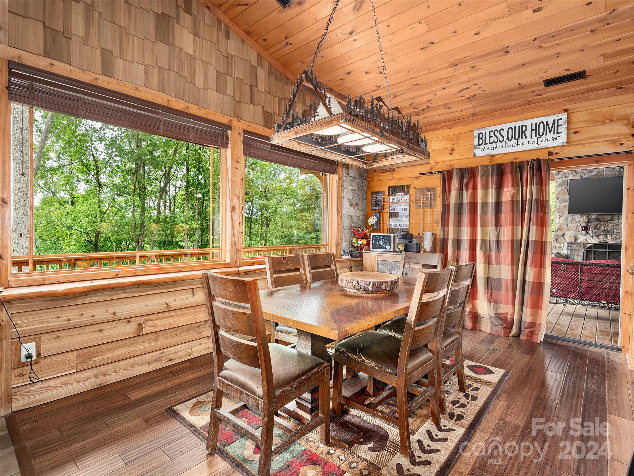 178 Ladderback Ridge Waynesville, NC 28785 - Photo 15 of 48 Gallery Image 15