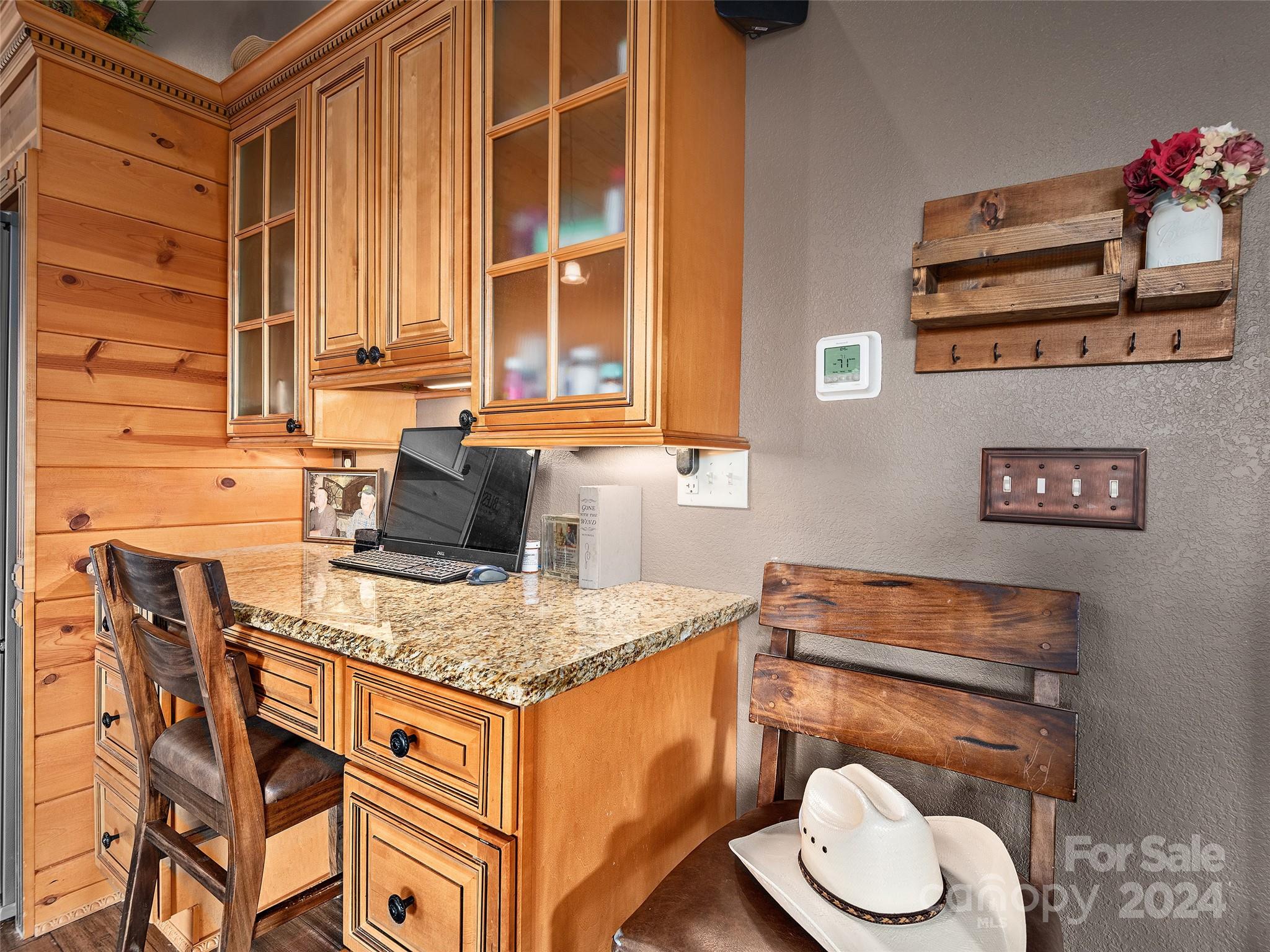 178 Ladderback Ridge Waynesville, NC 28785 - Photo 19 of 48 Gallery Image 19