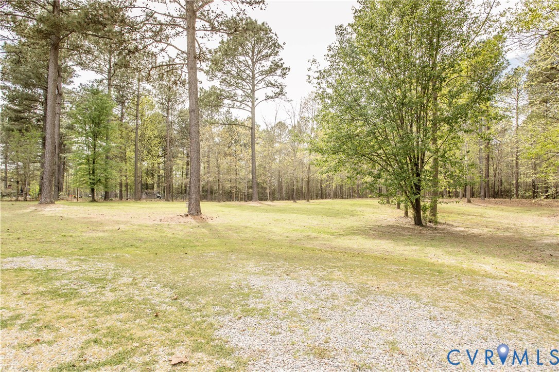 19924 Log Road Carson, VA 23830 - Photo 31 of 33