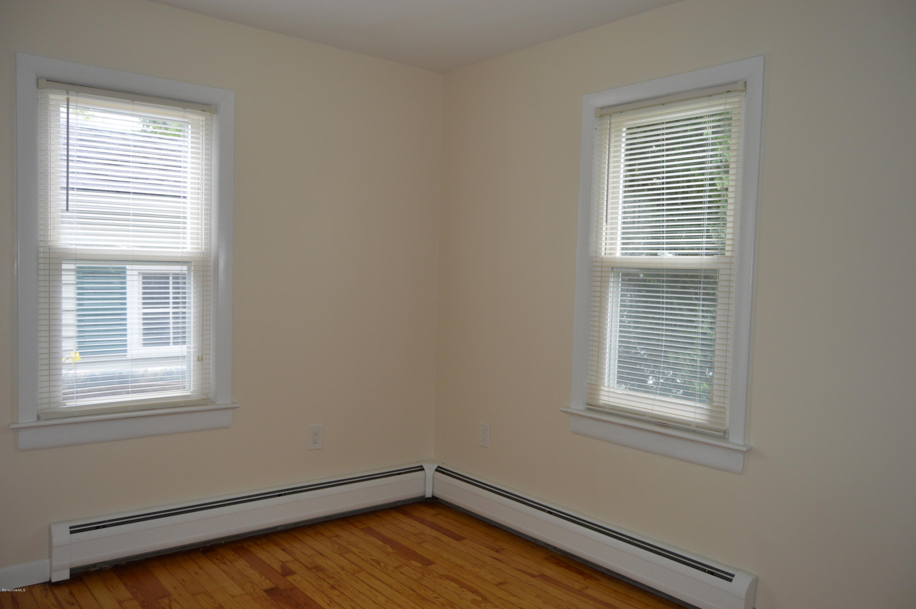 263 Sand Springs Road Williamstown, MA 01267 - Photo 17 of 33 2017-05-07 21.12.56