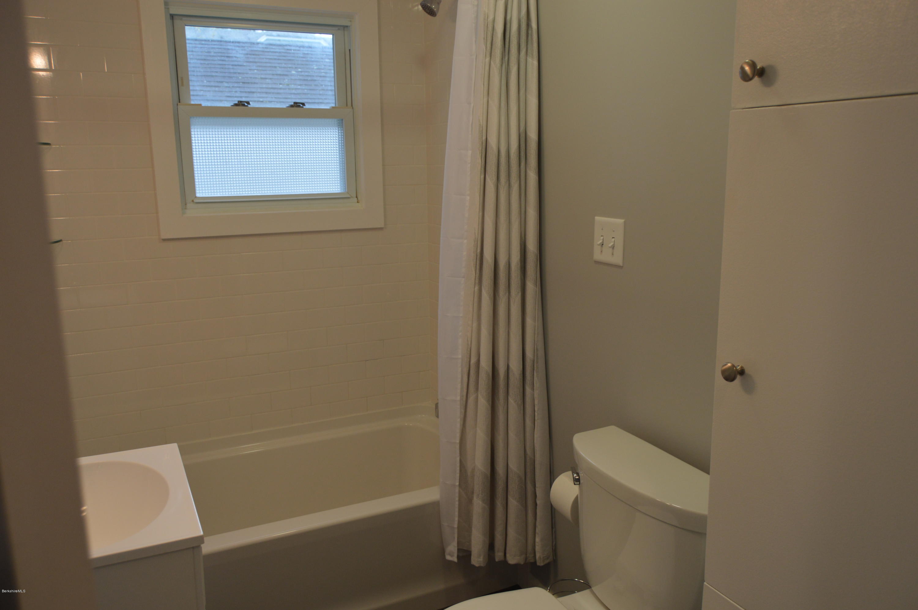 263 Sand Springs Road Williamstown, MA 01267 - Photo 20 of 33 2017-05-07 21.13.52