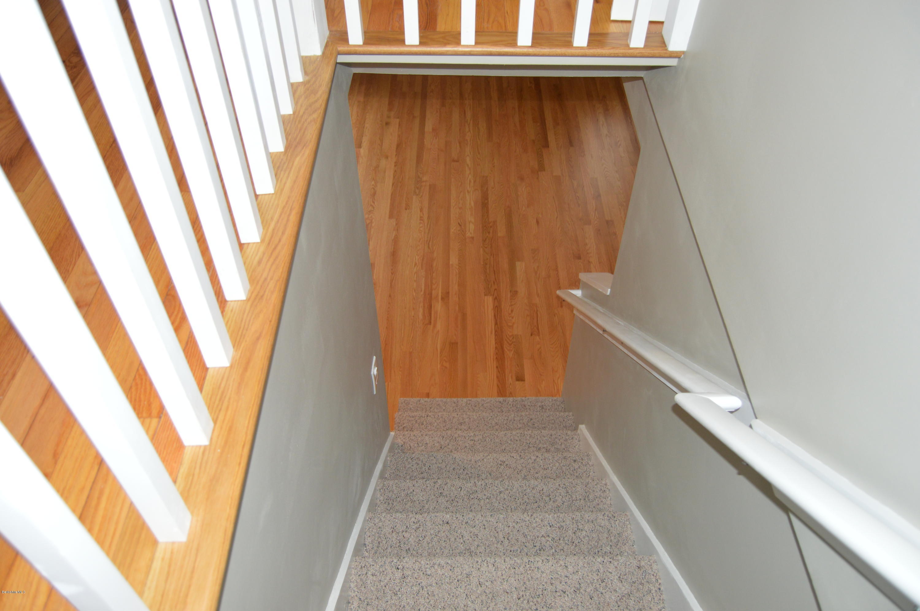 263 Sand Springs Road Williamstown, MA 01267 - Photo 22 of 33 2017-05-07 21.16.58