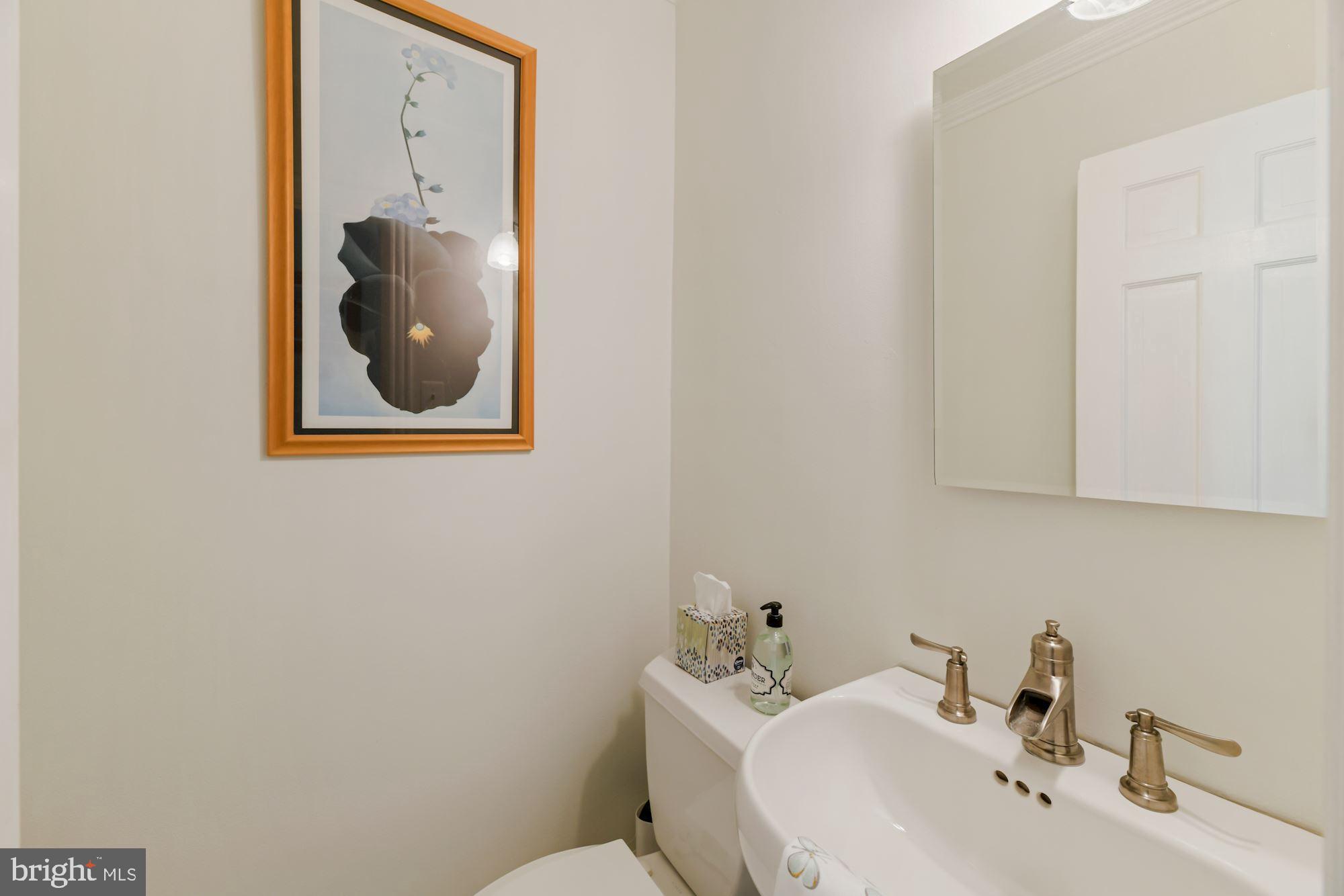 803 C Street Southeast Washington, DC 20003 - Photo 17 of 31