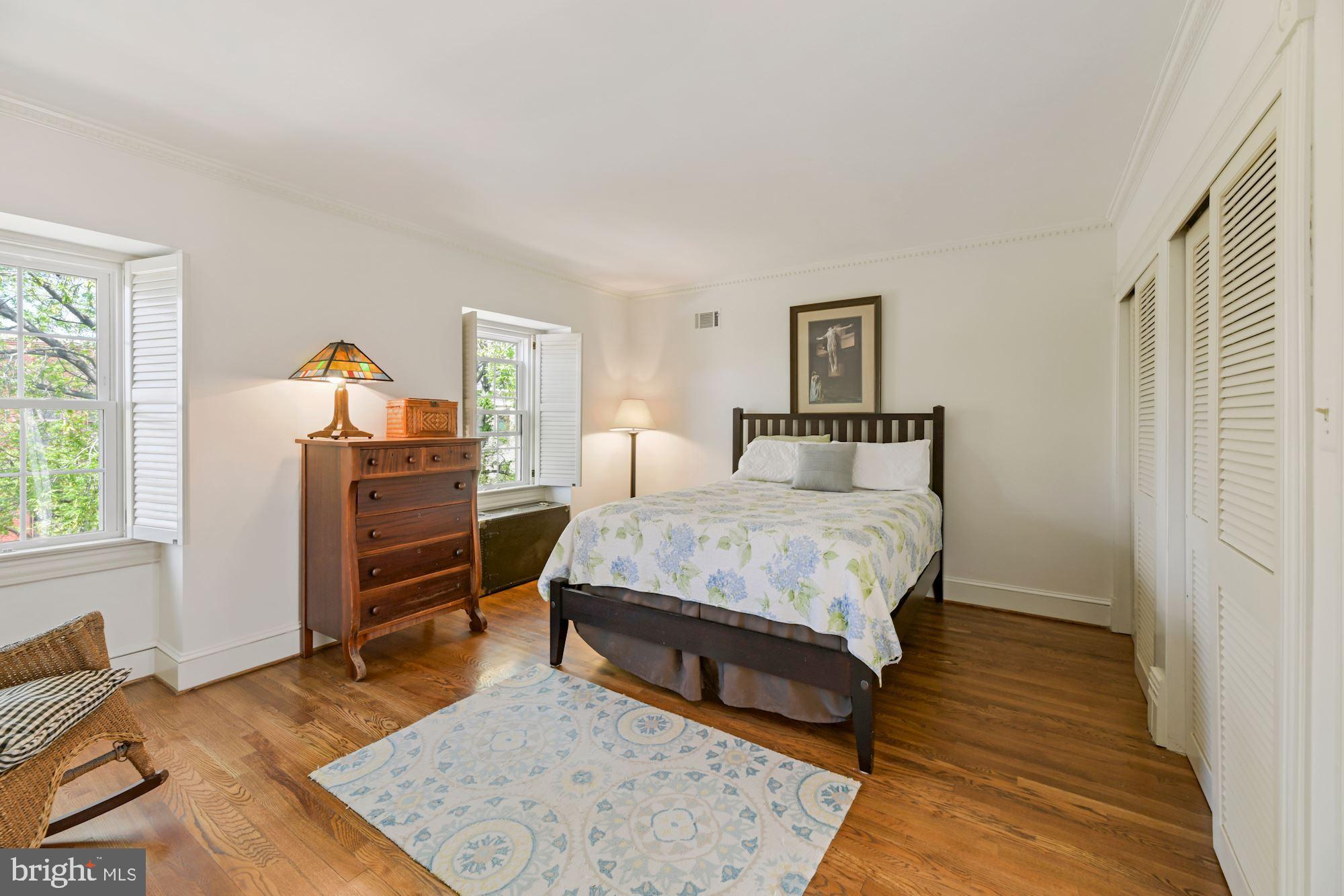 803 C Street Southeast Washington, DC 20003 - Photo 20 of 31