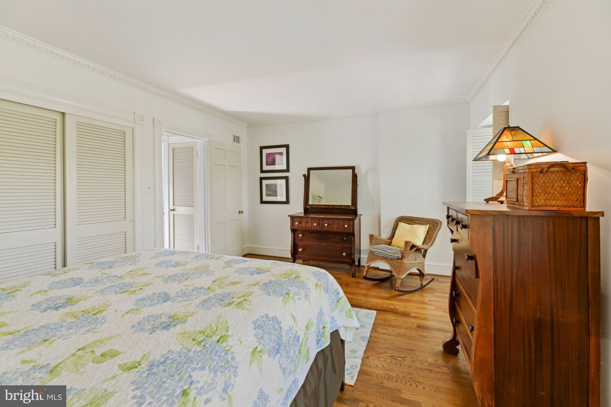 803 C Street Southeast Washington, DC 20003 - Photo 22 of 31