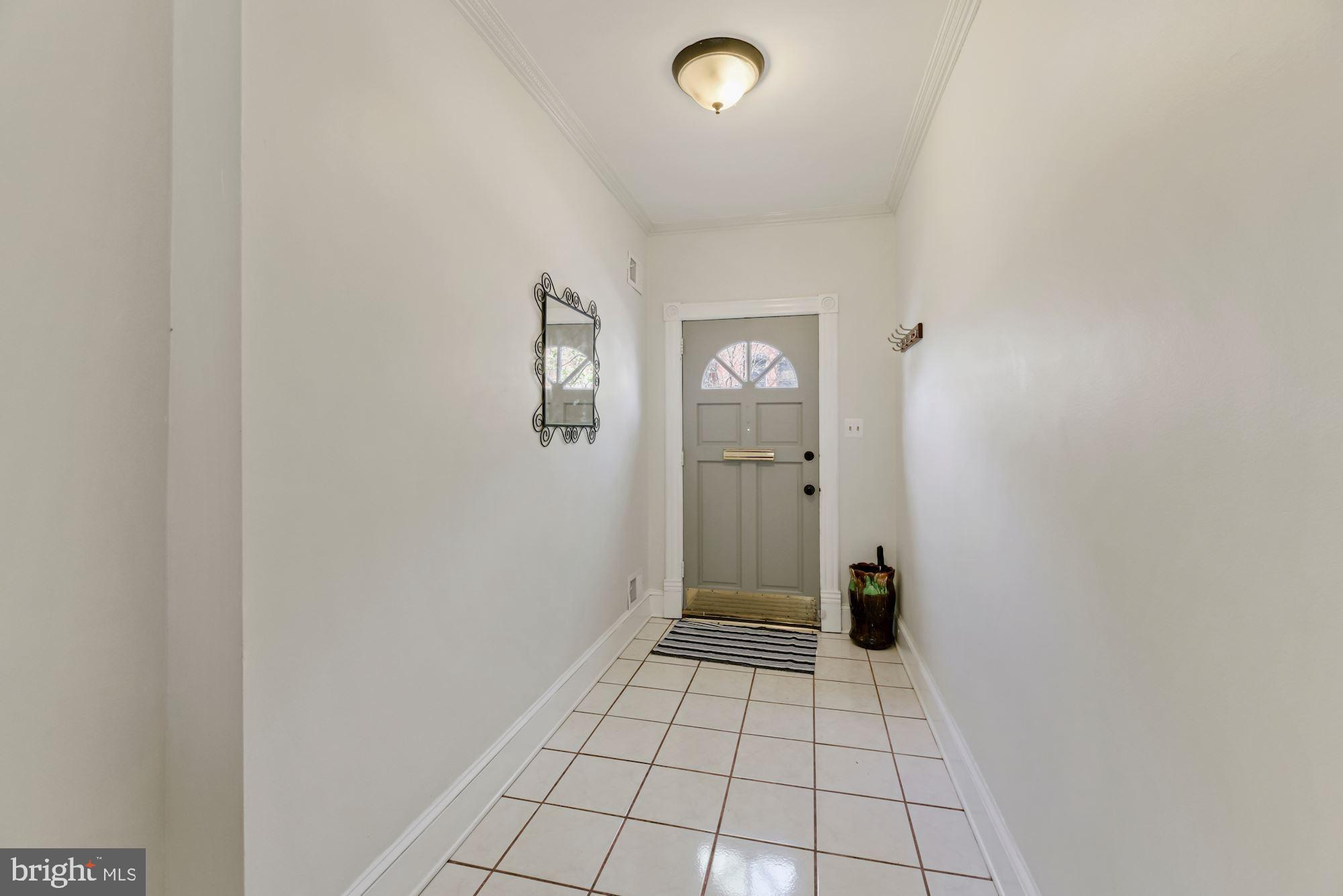 803 C Street Southeast Washington, DC 20003 - Photo 3 of 31