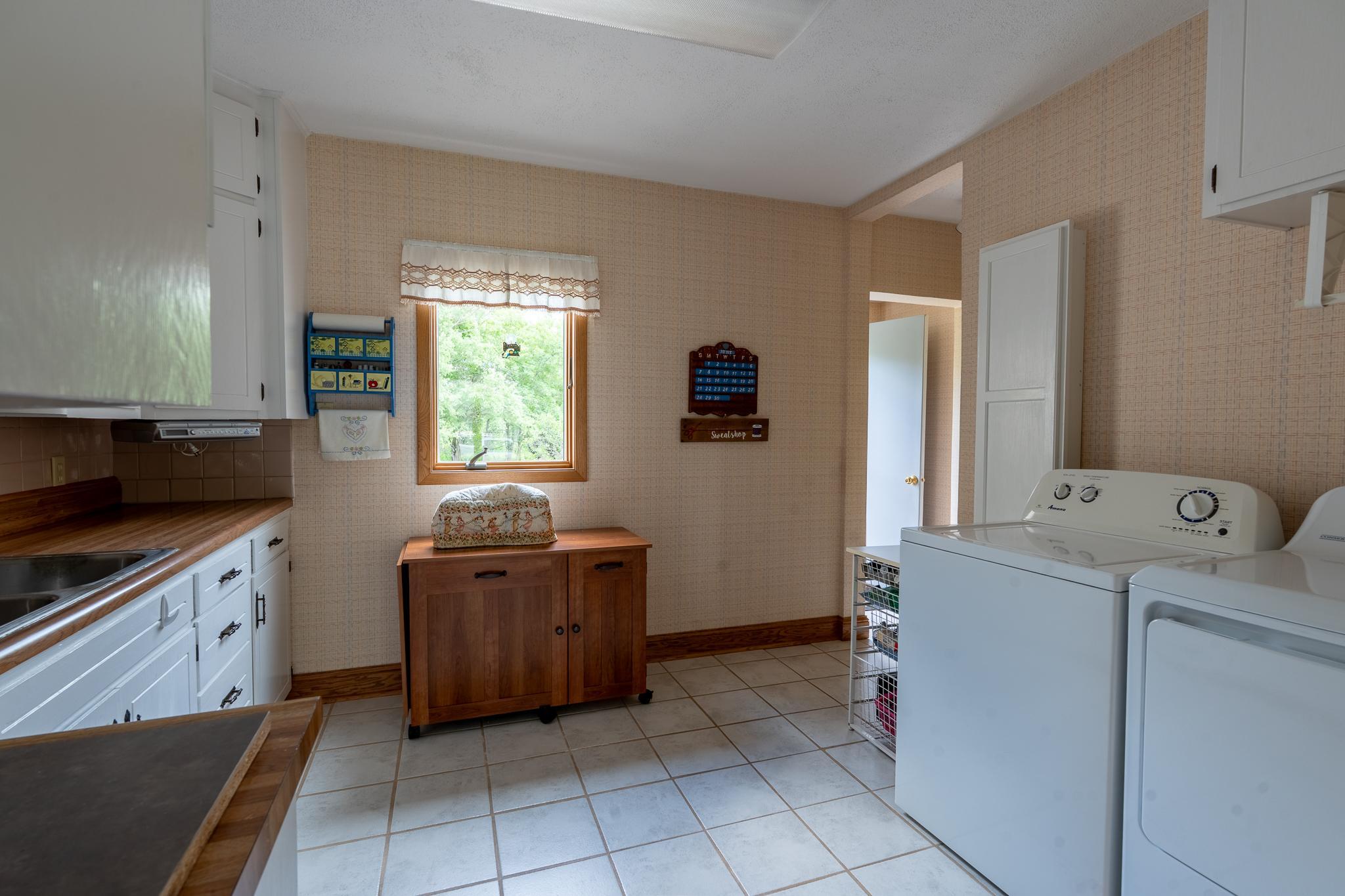 223 Oak Street Tyler, MN 56178 - Photo 18 of 24