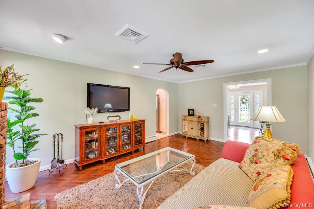 10 South Lot Road Smithtown, NY 11787 - Photo 16 of 50