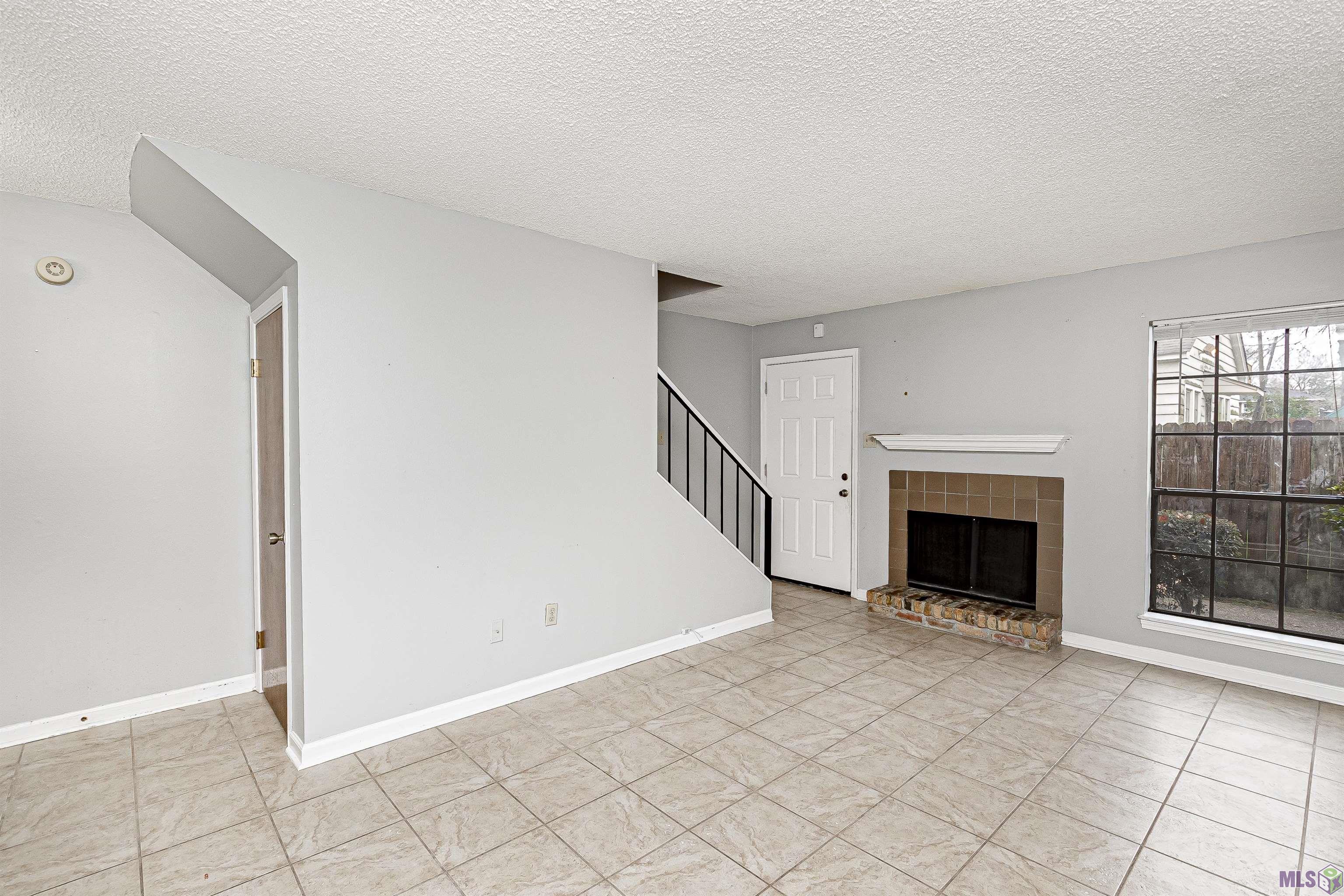 3711 Cole Drive, Unit 3 Baton Rouge, LA 70806 - Photo 2 of 10