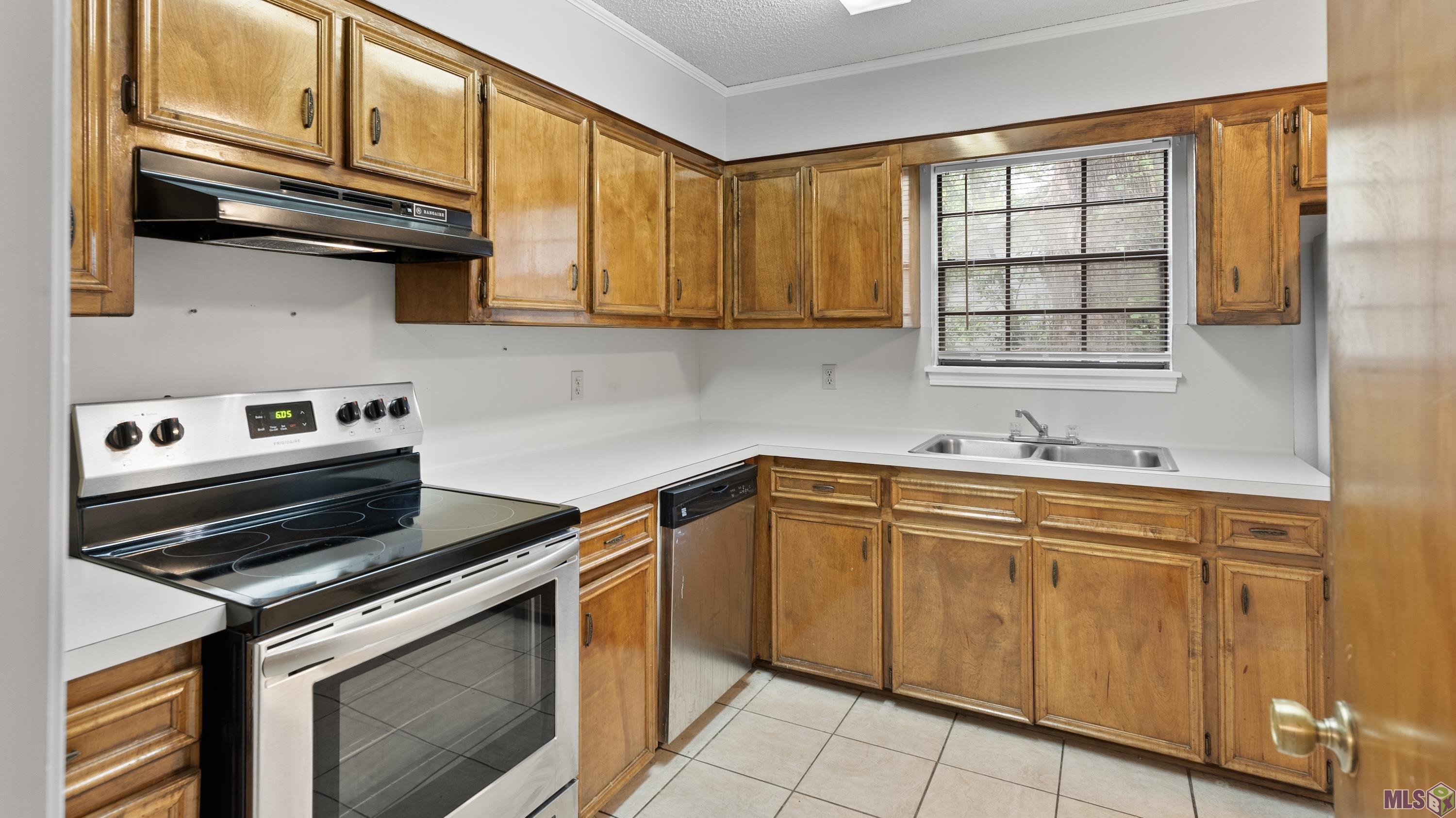 3711 Cole Drive, Unit 3 Baton Rouge, LA 70806 - Photo 3 of 10