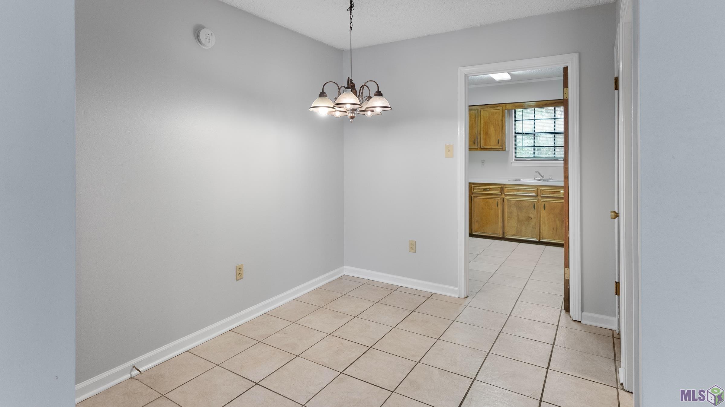 3711 Cole Drive, Unit 3 Baton Rouge, LA 70806 - Photo 5 of 10