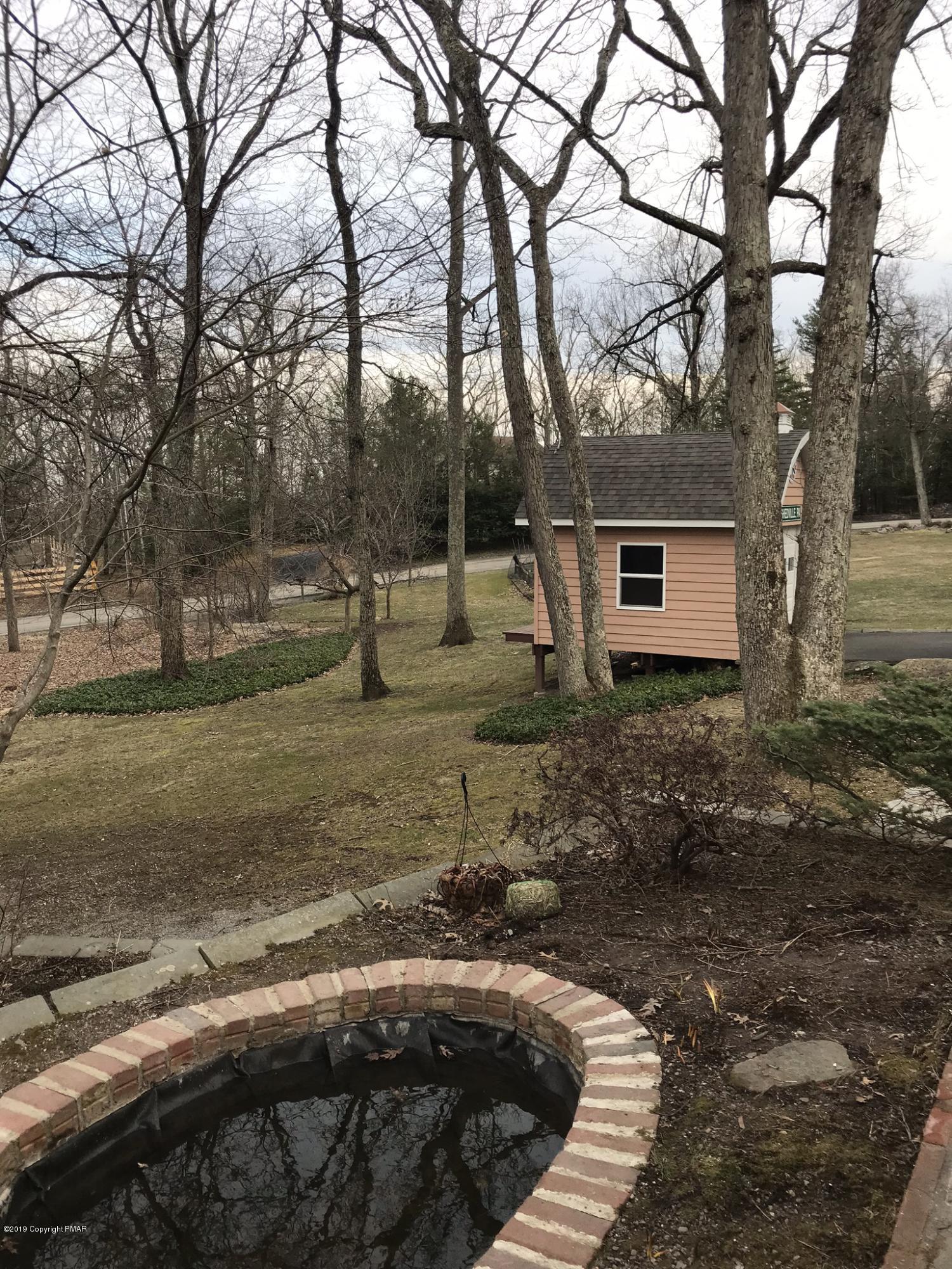 238 Rock Ridge Road Mount Pocono, PA 18344 - Photo 2 of 8 IMG_3504