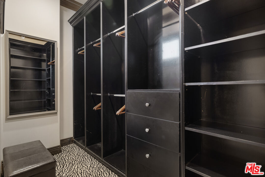 18607 Cassandra Street Tarzana, CA 91356 - Photo 30 of 58 a walk in closet