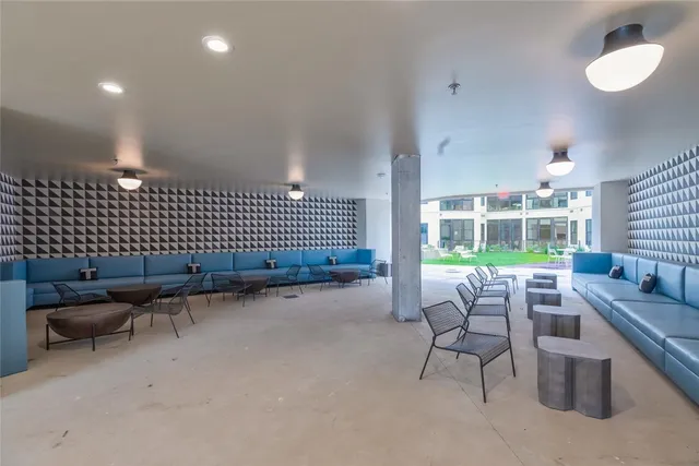 $415,000 | 800 Embassy Drive, Unit 233, Austin, TX 78702