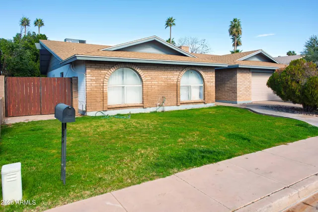 $469,000 | 1750 West Kiowa Avenue, Mesa, AZ 85202