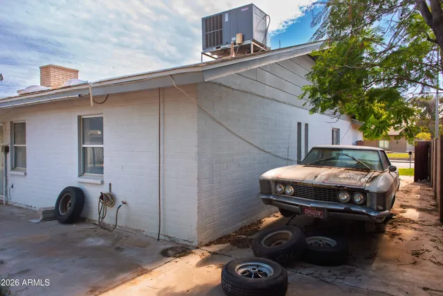 $469,000 | 1750 West Kiowa Avenue, Mesa, AZ 85202