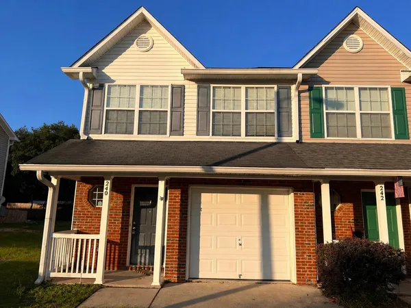 $1,400 | 240 Swaying Pine Court, Crestview, FL 32539