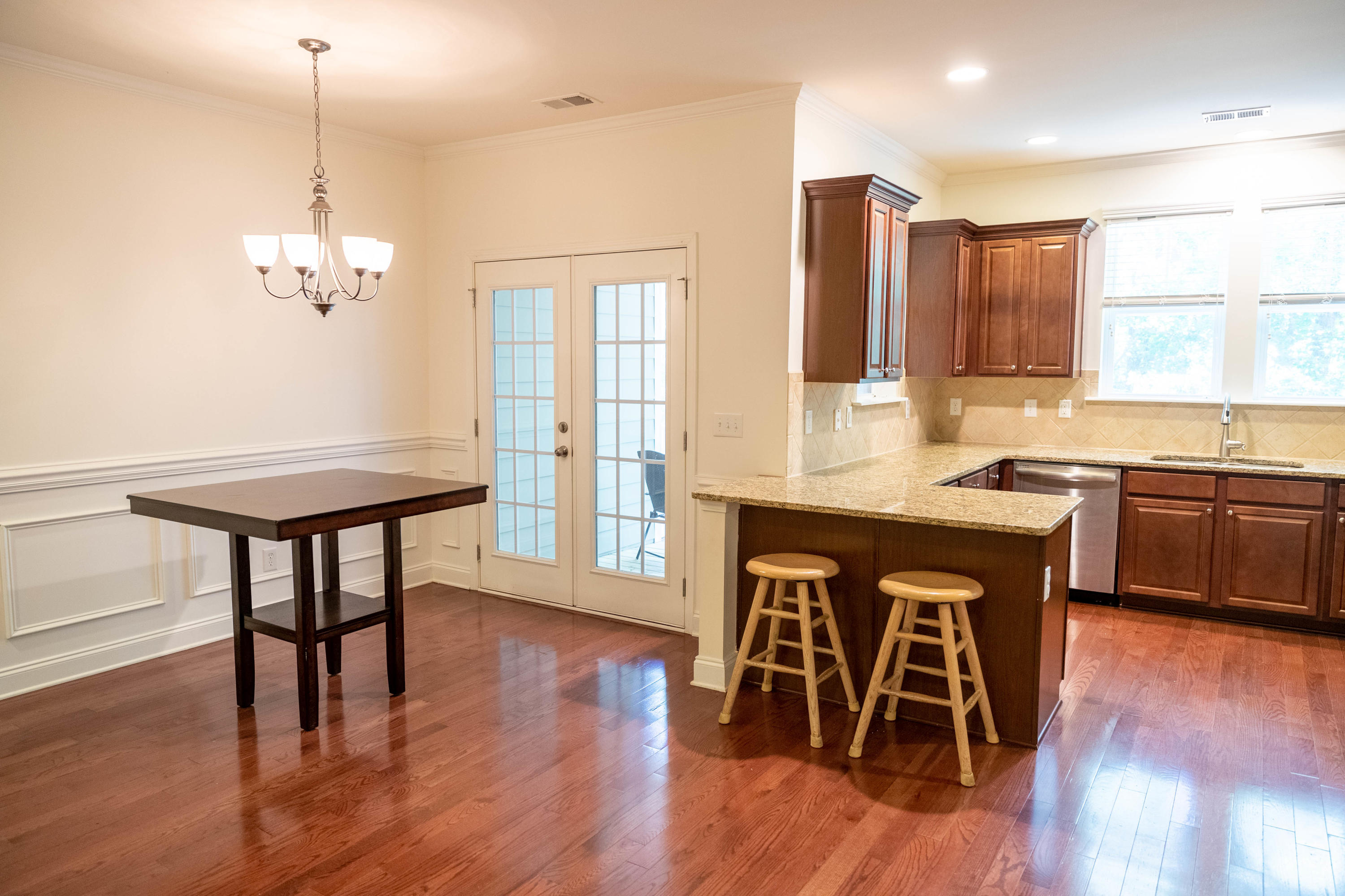 1277 Dingle Road Mount Pleasant, SC 29466 - Photo 6 of 31 Ktichen and Dining