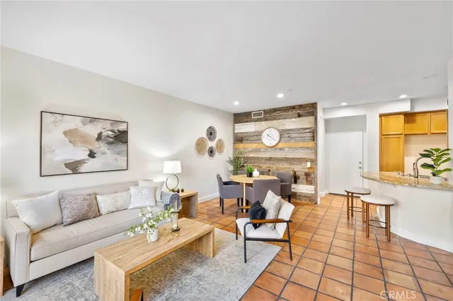 $960,000 | 19 Vinca Court, Ladera Ranch, CA 92694