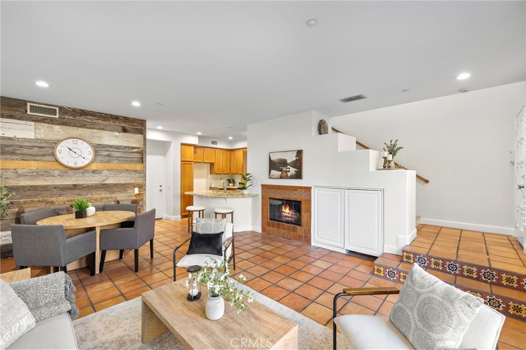 19 Vinca Court Ladera Ranch, CA 92694 - Photo 7 of 29